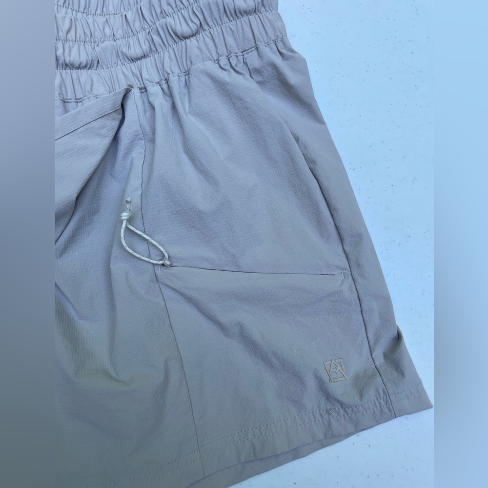 Avalanche skort - Picture 9 of 10